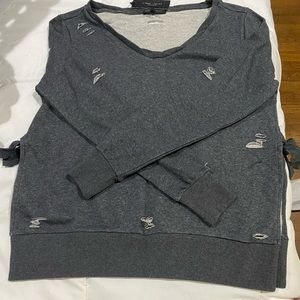 🌼Romeo and Juliet Couture Sweatshirt🌼